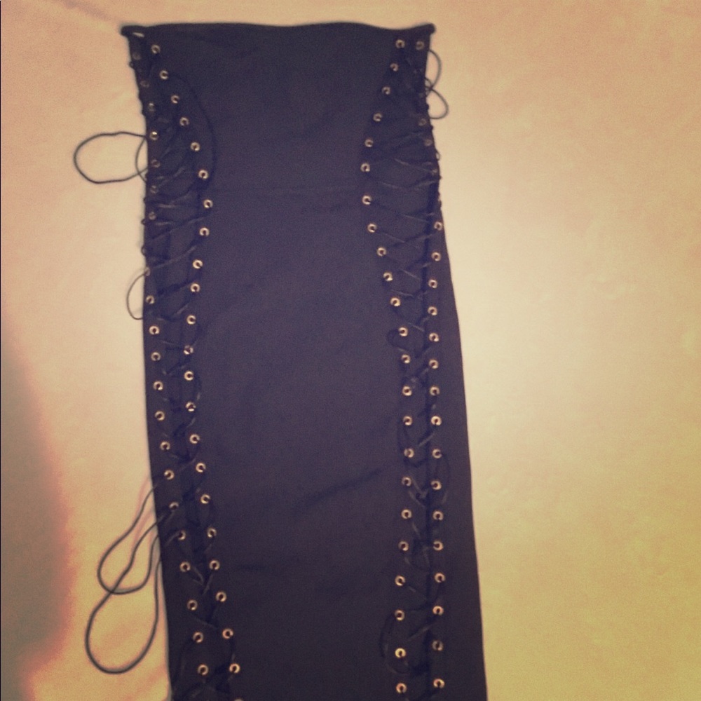 Strings dress